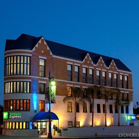 Century Park Hotel La (Adults Only) Лос-Анджелес Экстерьер фото