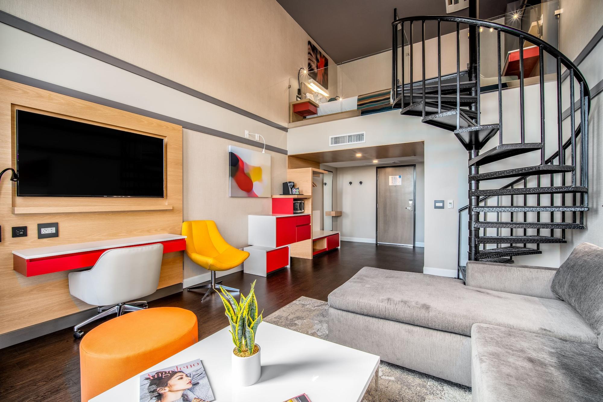 Century Park Hotel La (Adults Only) Лос-Анджелес Экстерьер фото